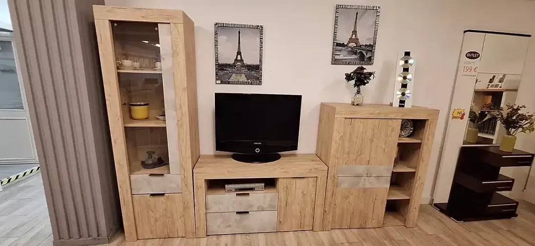 Exposición de sofás, colchones y muebles en Asturias