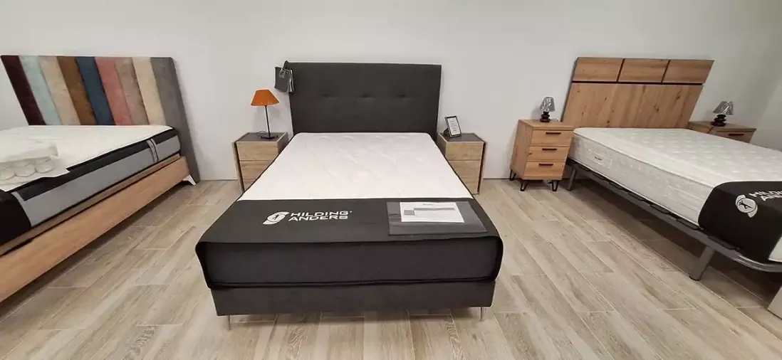 Showroom de descanso y muebles auxiliares en Asturias