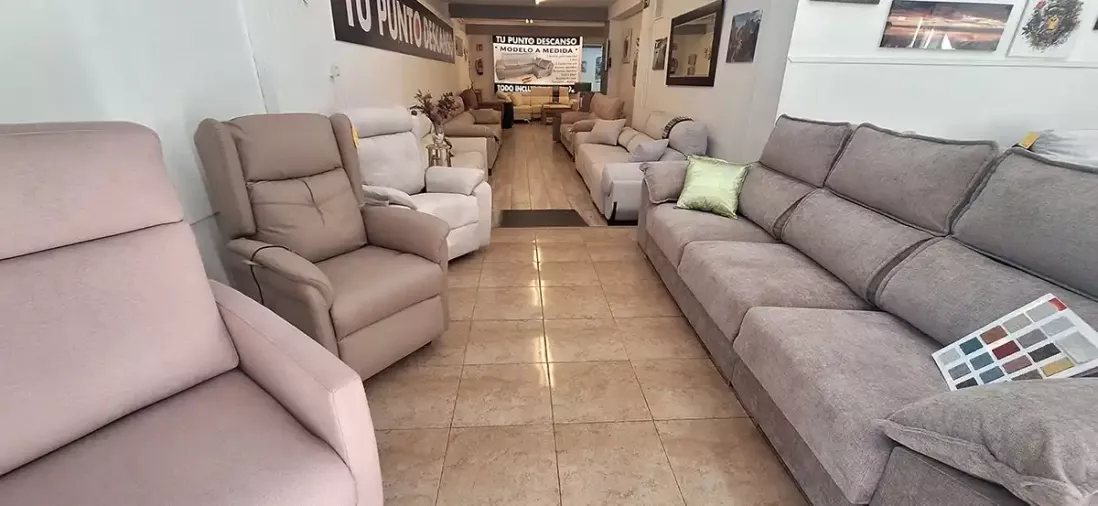 Showroom y tienda de muebles en Asturias
